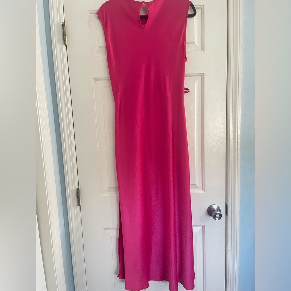 House of Harlow 1960 Pink Keyhole Midi Dress - Picture 5 of 6
